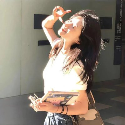 50英尺高的女人海报